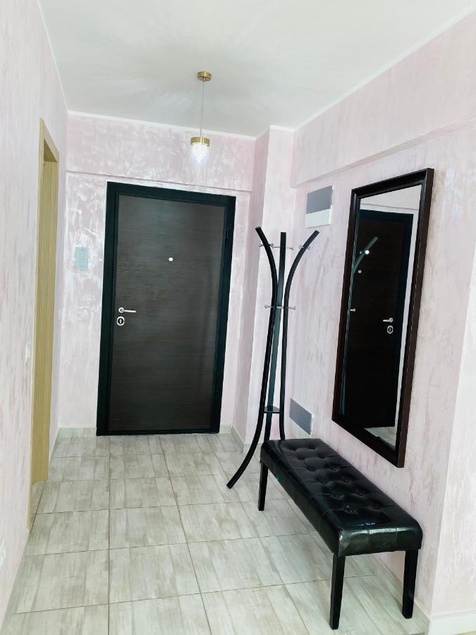 Dina Lux Iasi Apartment Eksteriør billede