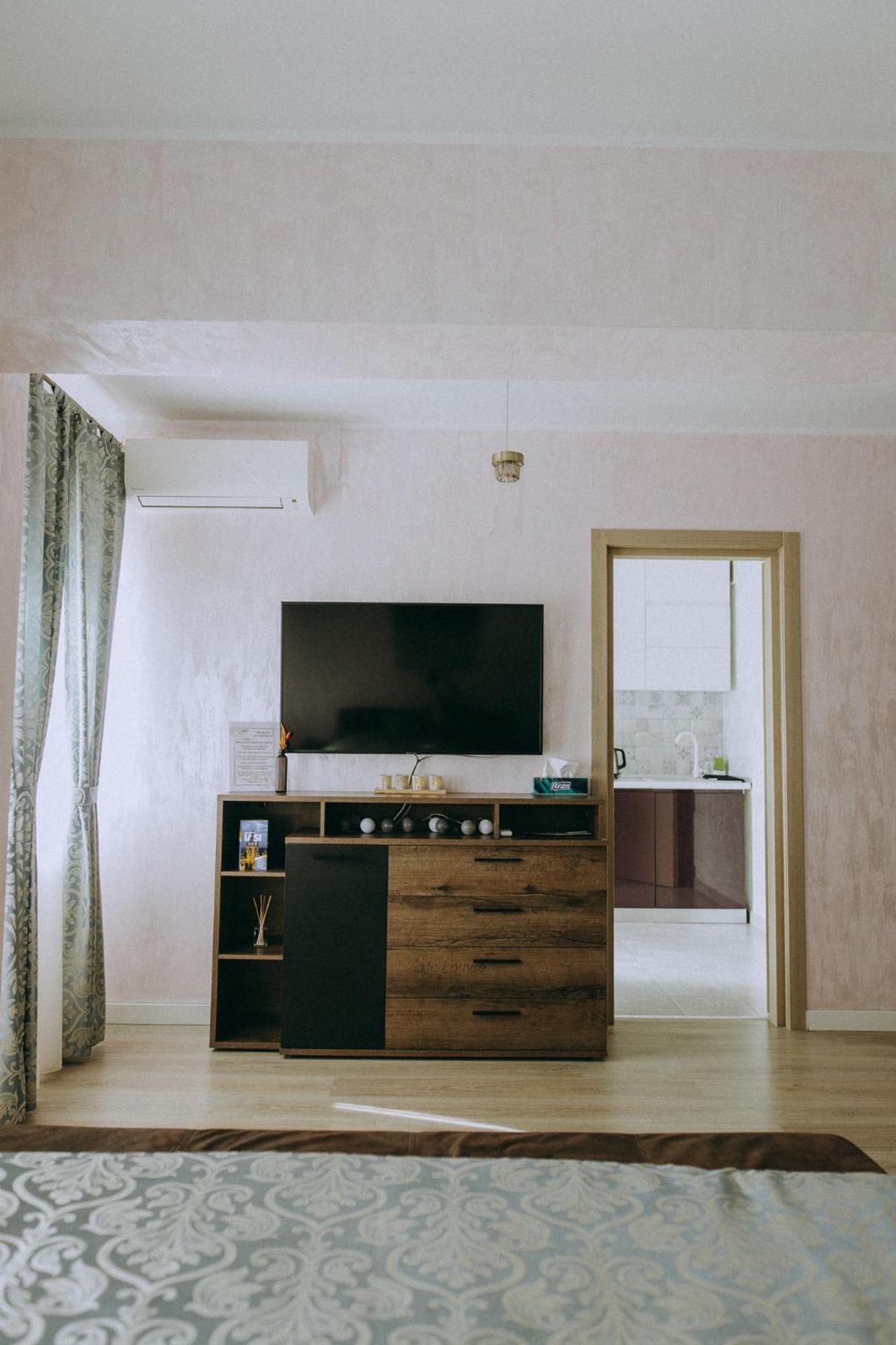 Dina Lux Iasi Apartment Eksteriør billede